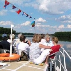 Genießen Sie bei uns die schöne Natur... Schifffahrt & Insel-Hotel Dobbertin