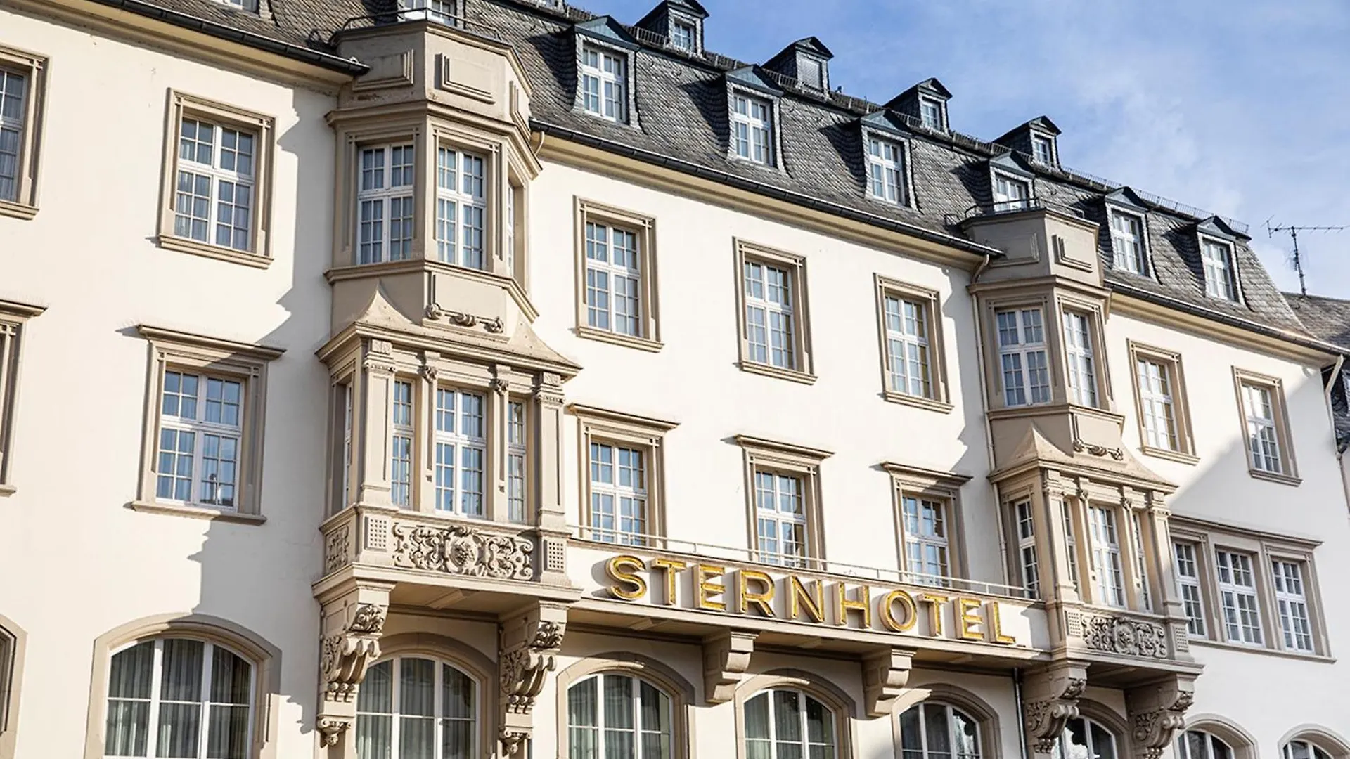 Nahe Pützchen Markt übernachten: 5 Bonner 4-Sterne-Hotels verglichen